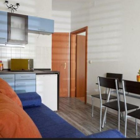 Vega Apartments Подгора Екстериор снимка