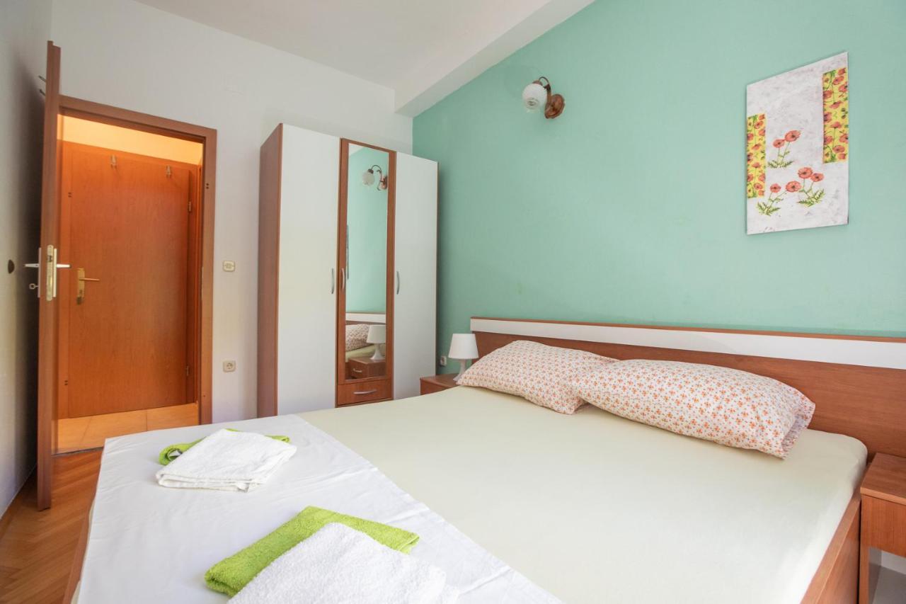 Vega Apartments Подгора Екстериор снимка